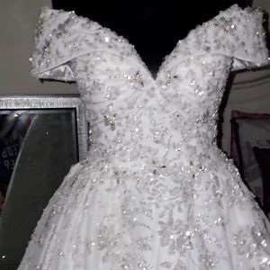 Wedding dress